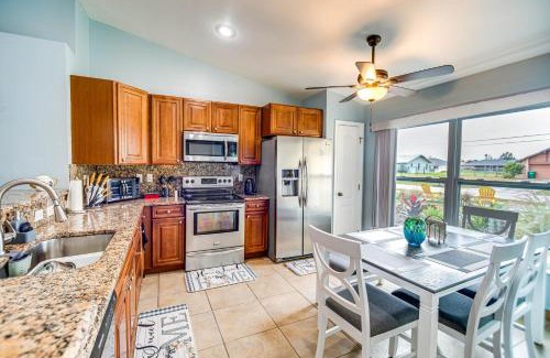 Pelican Casa | 5 Mi to Beach Getaway in Cape Coral with Pool
