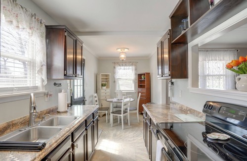 Fredericksburg Casa | 5 Mi to Dtwn Fredericksburg: Family Gem w/ Yard