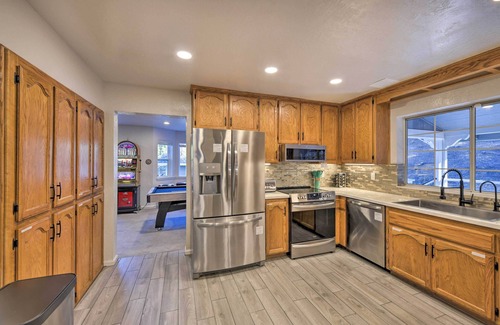 Placerville Casa | 5 Mi to Dtwn: Placerville Escape w/ Outdoor Oasis