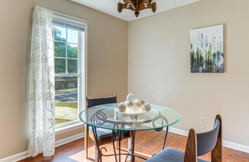Westover Casa | 5 Mi to Fort Bragg Family Gem Near Parks and Trails