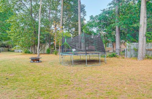Westover Casa | 5 Mi to Fort Bragg Family Gem Near Parks and Trails