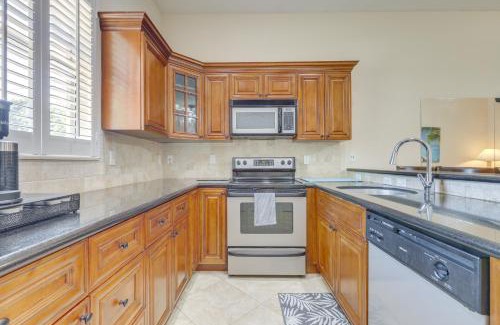Jupiter Casa | 5 Mi to Jupiter Beach Park Poolside Oasis!