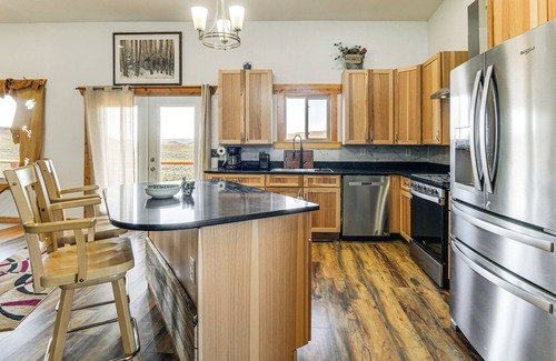 Pinedale Casa | 5 Mi to Lake: Secluded Pinedale Retreat w/ Sauna!