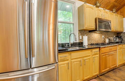 Mongaup Valley Casa | 5 Mi to Monticello Raceway Cabin Near Shops