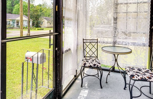 Hattiesburg Casa | 5 Mi to Southern Miss Campus: Unique Family Home!