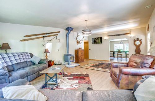 Mead Casa | 5 Mi to State Park Family Mount Spokane Home