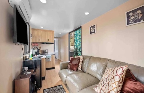 Lithonia Casa | 5 Mi to Stone Mountain: Lithonia Getaway