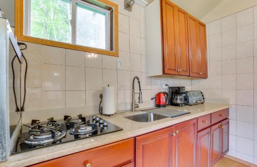 Mongaup Valley Casa | 5 Mi to Swinging Bridge Reservoir Cabin with Porch!
