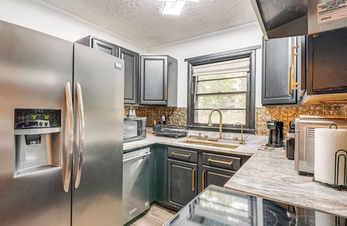 Marietta Cabaña | 5 Mi to Town: Pet-friendly Retreat in Marietta!