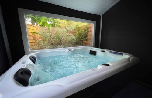 Pleuven Casa | 🏖 5 min from Bénodet and the ocean - comfortable rooms with SPA included 🌿