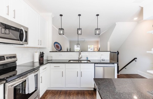 Greenville - Spartanburg Casa | 5 MIN FROM DOWNTOWN ~ TWO YEARS OLD