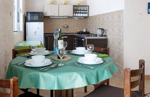 Meljine Apartamento | 5 minutos a pie de la playa, Wi-Fi, aire acondicionado, estacionamiento, ideal para familias