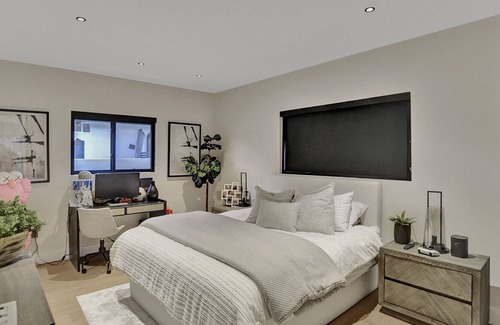 Eastern Shores Casa | 5 Min walk to the beach Home