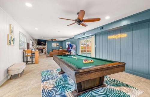 Boca Ciega Ridge Casa | 5 Mins 2 Beach~Golf Simulator~Heated Pool~Gameroom