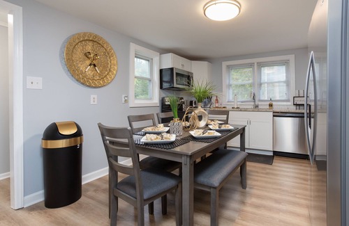 Mebane Apartamento | 5 mins fr Downtown Mebane + Parking