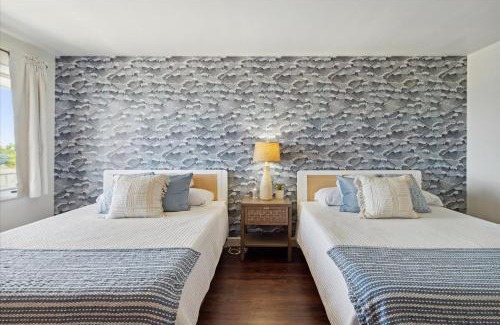 Petoskey Casa | 5 mins to DT Petoskey Breath taking Lake Views