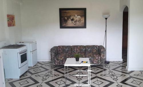 Kingstown Apartamento | 5 mins walk from Kingstown! - McKies Hill Suite #1 - Your Home Away from Home