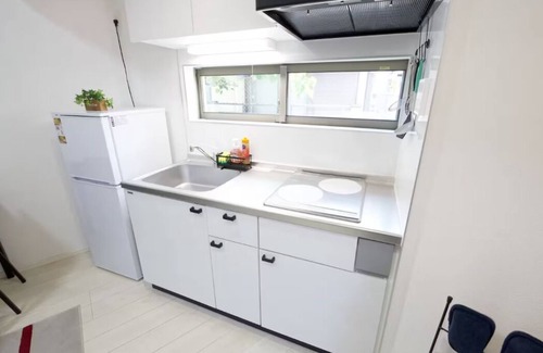 Nishi-Shinjuku Apartamento | 5 Minute Walk from Nishi Shinjuku Gochome Station