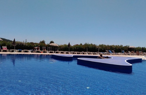 Plage de la Garonnette Apartamento | 5 minutes from Sainte Maxime, apartment RDJ 2 rooms with garden and parking