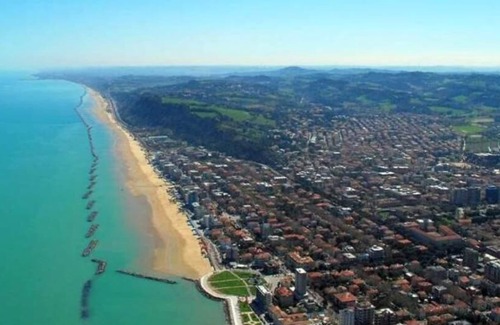 Pesaro Apartamento | 5 minutes from the historic center of Pesaro Capital of Italian Culture 2024