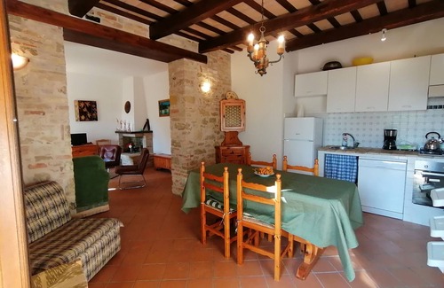 Fermo Casa | 5 minutes from the sea, panoramic terrace. the pomegranate borgocasalcristiana