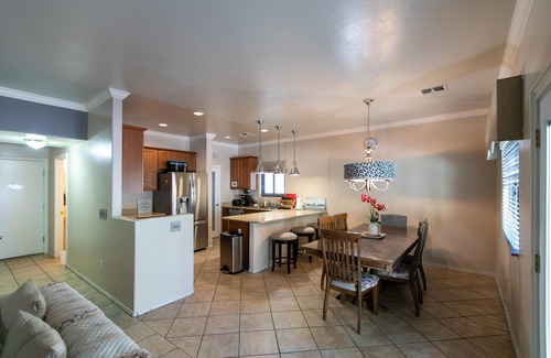 Tucson Casa | 5 minutes to I-10 Air Space Museum 15 minutes to UOA and downtown