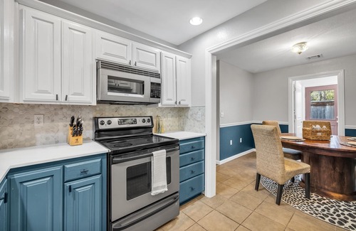 Stillwater Casa | 5 Minutes to OSU! Ideal for game days, college events, or exploring the area.