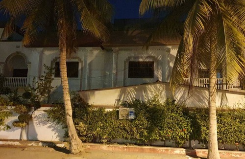 Karachi Casa | 5 Minutes To The Beach With Family Environment!