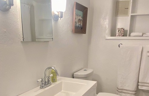 Tesuque Cabaña | 5 Minutes to the Opera & Downtown Santa Fe