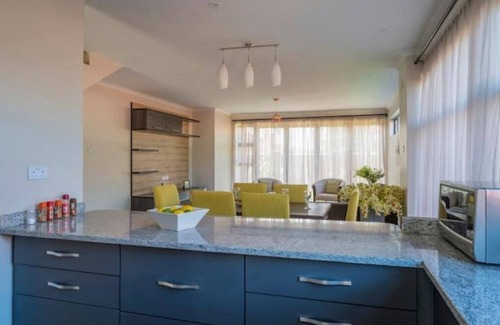 Harare Apartamento | 5 Modern 6 sleeper apartment Harare, 24h security