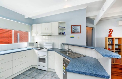 Hayborough Casa | 5 Peroomba Tce - Doble Living Family Beachouse