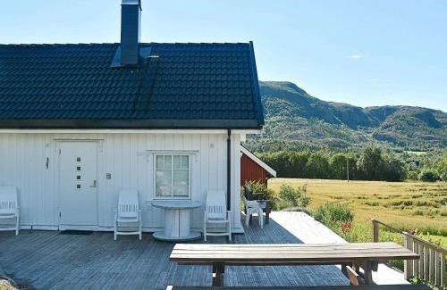 Oksvoll Casa | 5 person holiday home in Oksvoll