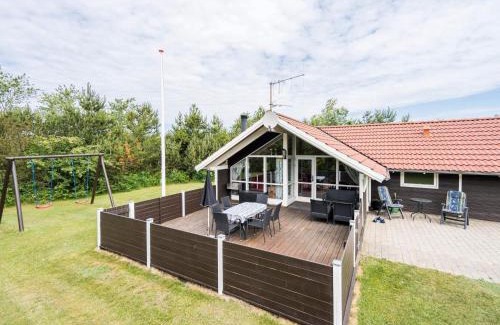 Skaven Strand Casa | 5 person holiday home in Tarm