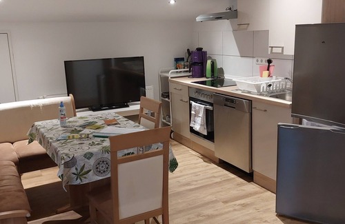 Kleinbreitenbach Apartamento | 5 person vacation apartment on the farm♡