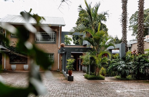 Harare Apartamento | 5 Sandalwood Lodge is in Mount Pleasant - 2018