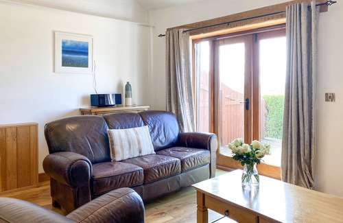 Marhamchurch Casa | 5 star gold award barn conversion for two
