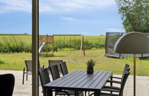 Sømarken Casa | 5 star holiday home in Aakirkeby
