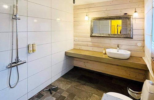 Orust O Casa | 5 star holiday home in HENÅN