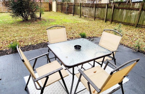 Saint Elmo Casa | 5 STAR HOME NEAR MOBILE AIRPORT & SHOPPING DISTRICT