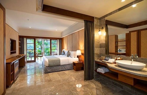 Ubud City-Centre Hotel | Hotel de 4 estrellas ∙ Adiwana Bisma - CHSE Certified
