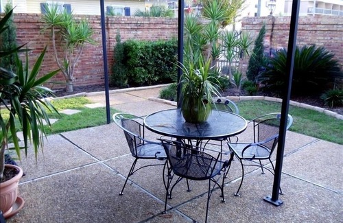 Biloxi Casa | 5 estrellas INMACULADO Exclusivo 4 habitaciones, 3. 5 baños hogar. Duerme 8 (10 con 2 camas plegables)