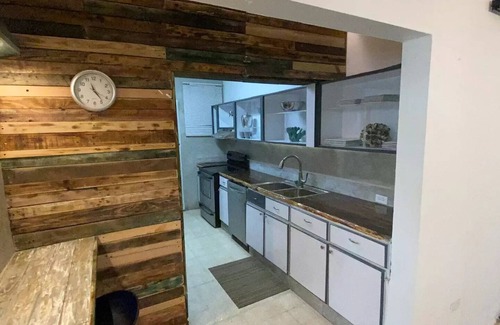 Isla Verde Casa | 5 star location- 5 star house- 5 min to beach