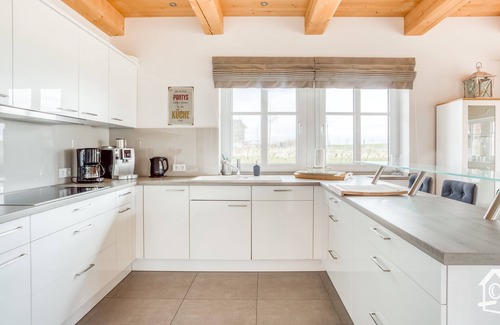 Gross Schwansee Casa | Nueva casa de 5 estrellas de lujo con entramado de madera en una ubicación perfecta