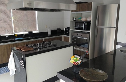 Portogalo Casa | 5 Suites en lo mejor de Angra + Speedboat para Tours (Opcional)