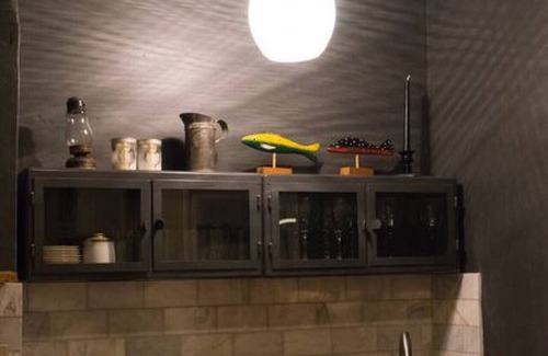 Stratford Apartamento | #5 · The Palatial - 1500 sq feet of amazing space.