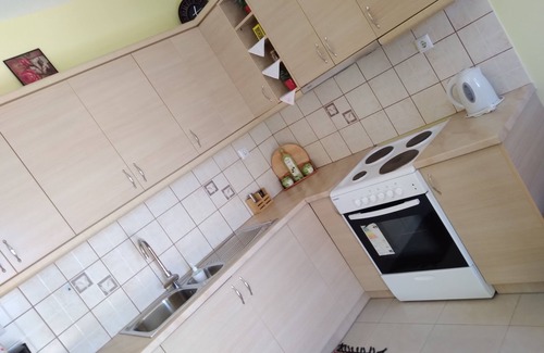 Frangokastellon Apartamento | 5' to the Libyan Sea, 5'' to the pool & gardens, and 0'' to the panorama view!