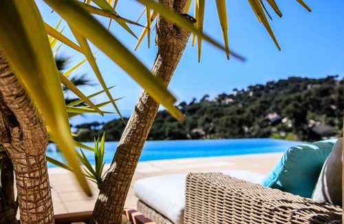 Hyeres Villa | Villa en dominio privado con impresionantes vistas de la península de Giens