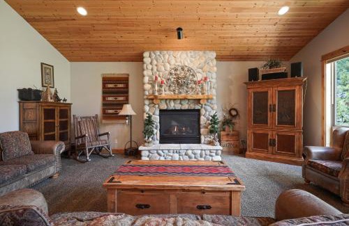 Sunriver Casa | 5 Vine Maple home
