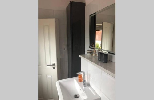 Verden Apartamento | 5-Zi. Wohnung in Bahnhofsnähe - 24/7 self-check-in
