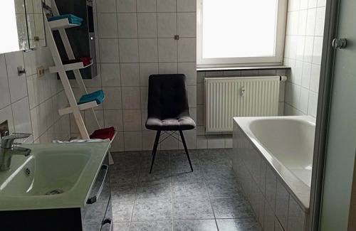 Bad Salzig Condominio | 5 Zimmer Wohnung Direkt am Rhein mit Großem Balkon, Küche, WZ uvm
